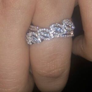 Elegant diamond Braided Ring